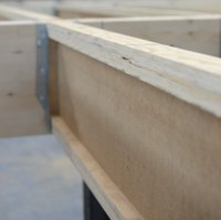 I JOIST 90   240mm 13M